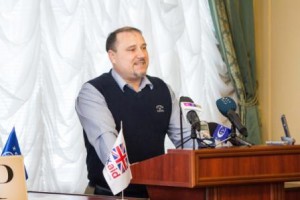 Микола Вієру
