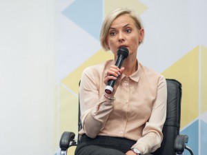 Яна Холодна