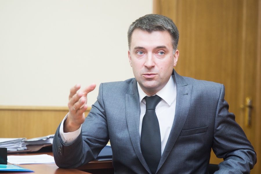 В.Свірець!