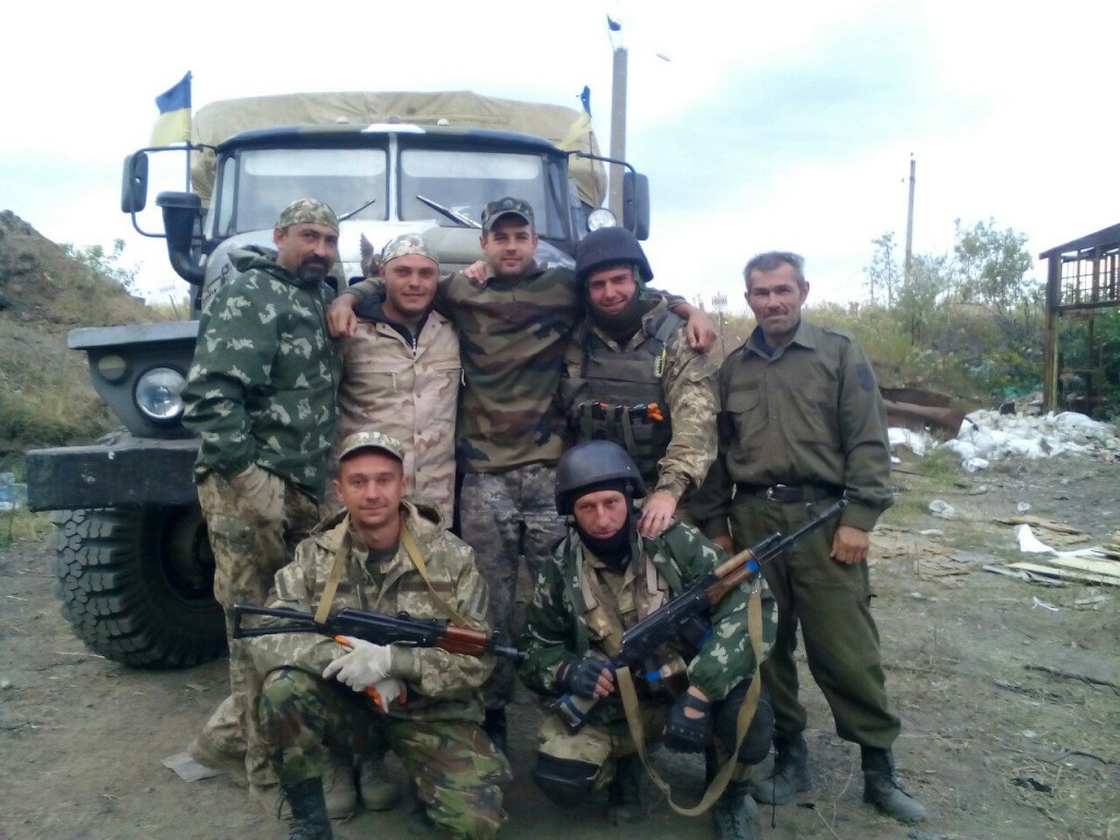 На позиціях біля шахти Бутівка незадовго перед пораненням. 2015 р
