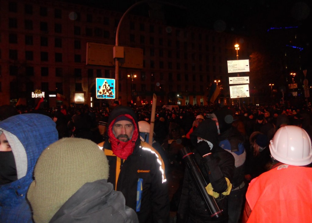 Юрій Вербицький на вул.Грушевського ввечері 19 січня. Фото: Сергій Чулков. 