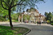1024px-Stryjskyj_Park_8-e1639297408404