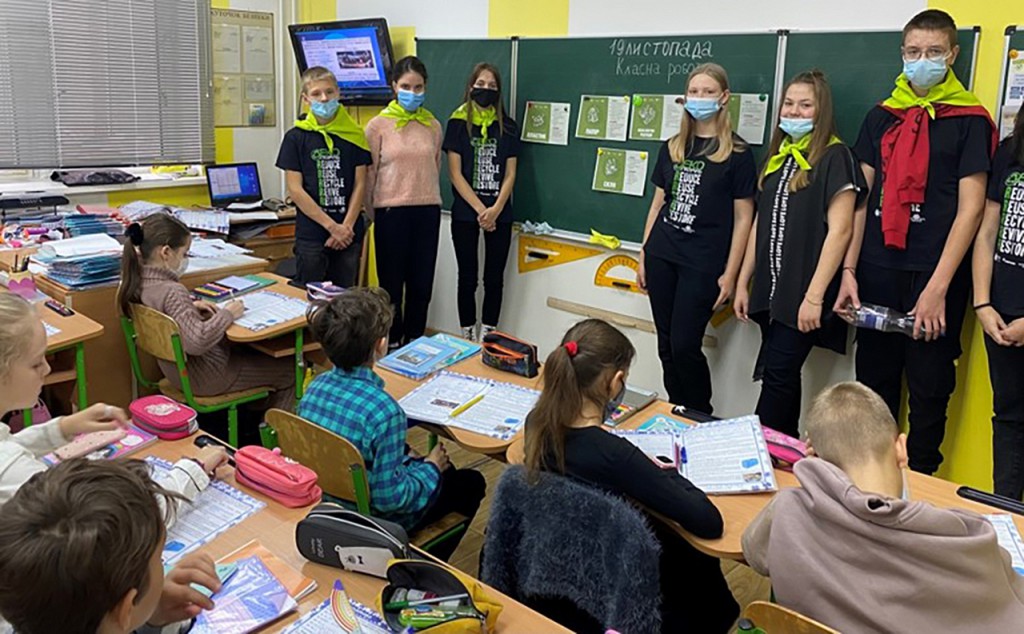 3 місце в рейтингу - Миколаївська загальноосвітня школа І-ІІ ступенів №64
