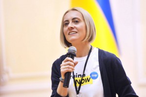Роксолана Стадник - директорка Департаменту інформації та взаємодії з громадськістю Секретаріату Кабінету Міністрів України