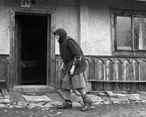 © Павло Дроб'як - Біля порогу. 1993