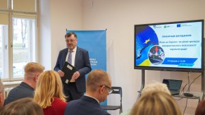 Белый Черный Бежевый Простой Корпоративный Засечки Презентация (13)