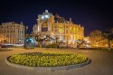 1280px-Будинок-театру-опери-та-балету-3